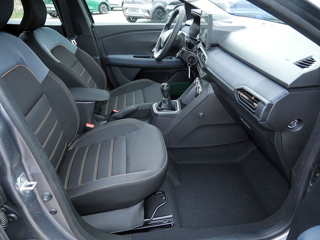 Fahrzeugabbildung Dacia Sandero Stepway Expression TCe 110 FACELIFT 2026