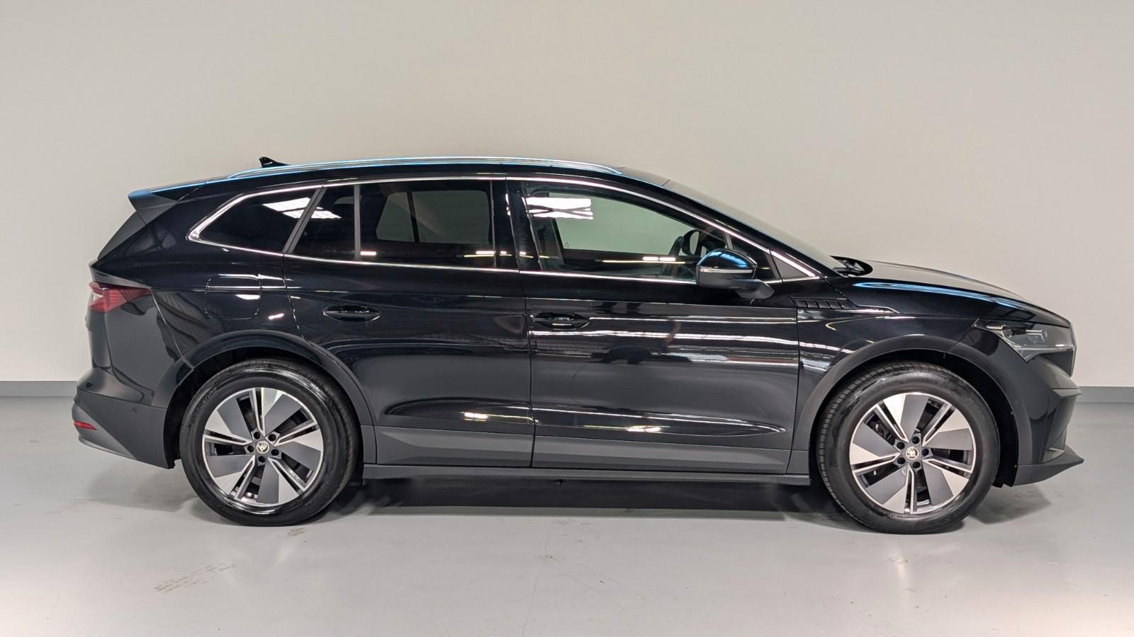 Skoda Enyaq 80 Loft ACC*SIDE*AHK*HUD*MEMO*KAM*W-PUMPE