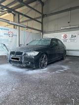 BMW E90 320i -(Standheizung, Sitzheizung) neuer TÜV - BMW 320: 320si E90