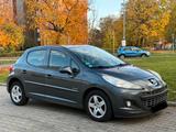 Peugeot 207 1.4i Forever Edition - Peugeot 207 Forever mit Benzin-Antrieb
