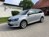 Skoda Fabia 1.2l TSI 66kW Joy*Navi*SHZ*PDC*Temp*Isofix - Skoda Fabia: Silber