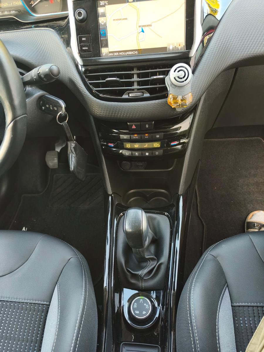 Peugeot 2008 Allure PureTech 110 Stop&Start Allure