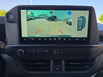 Bild 12 Ford Transit Custom 320 L1 FWD Trend AHK-el. klappb.