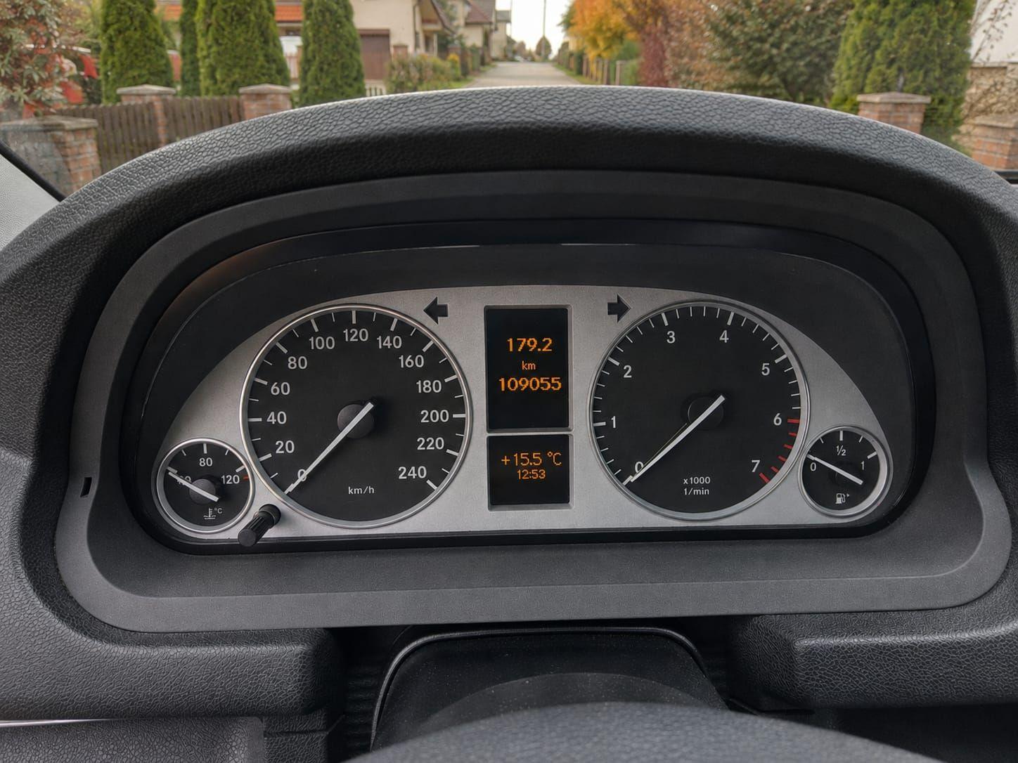 Mercedes-Benz B170 2006 — photo 10