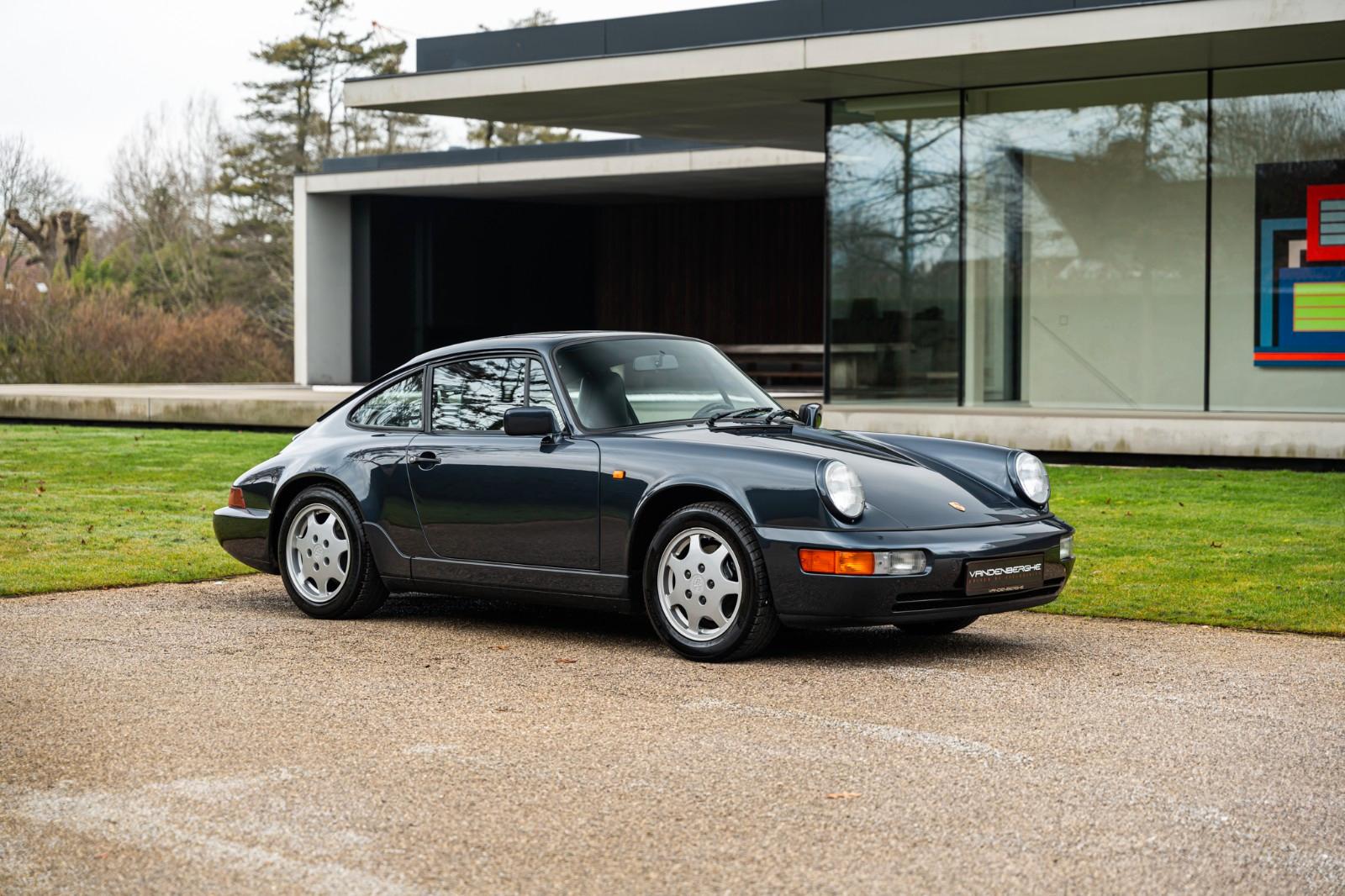 Porsche C4 COUPE/MANUAL GEARBOX/C00/MARINE BLUE/SUNROOF