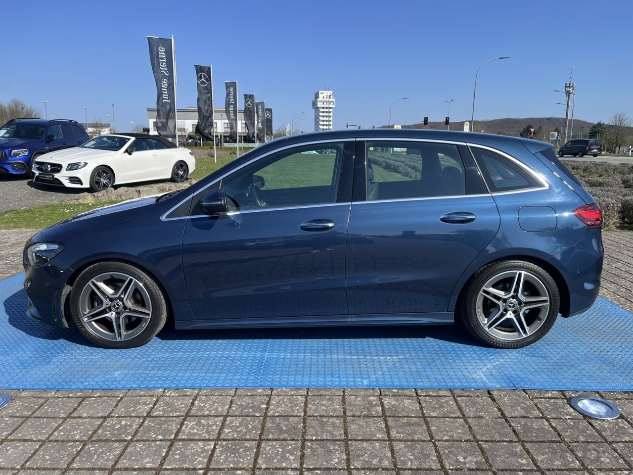 Mercedes-Benz B 200 d AMG+MULTIBEAM+AMBIENTE+AHK+KAM+LED+Keyl foto 9