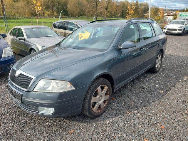 Skoda Octavia Combi Elegance Klima Euro-4