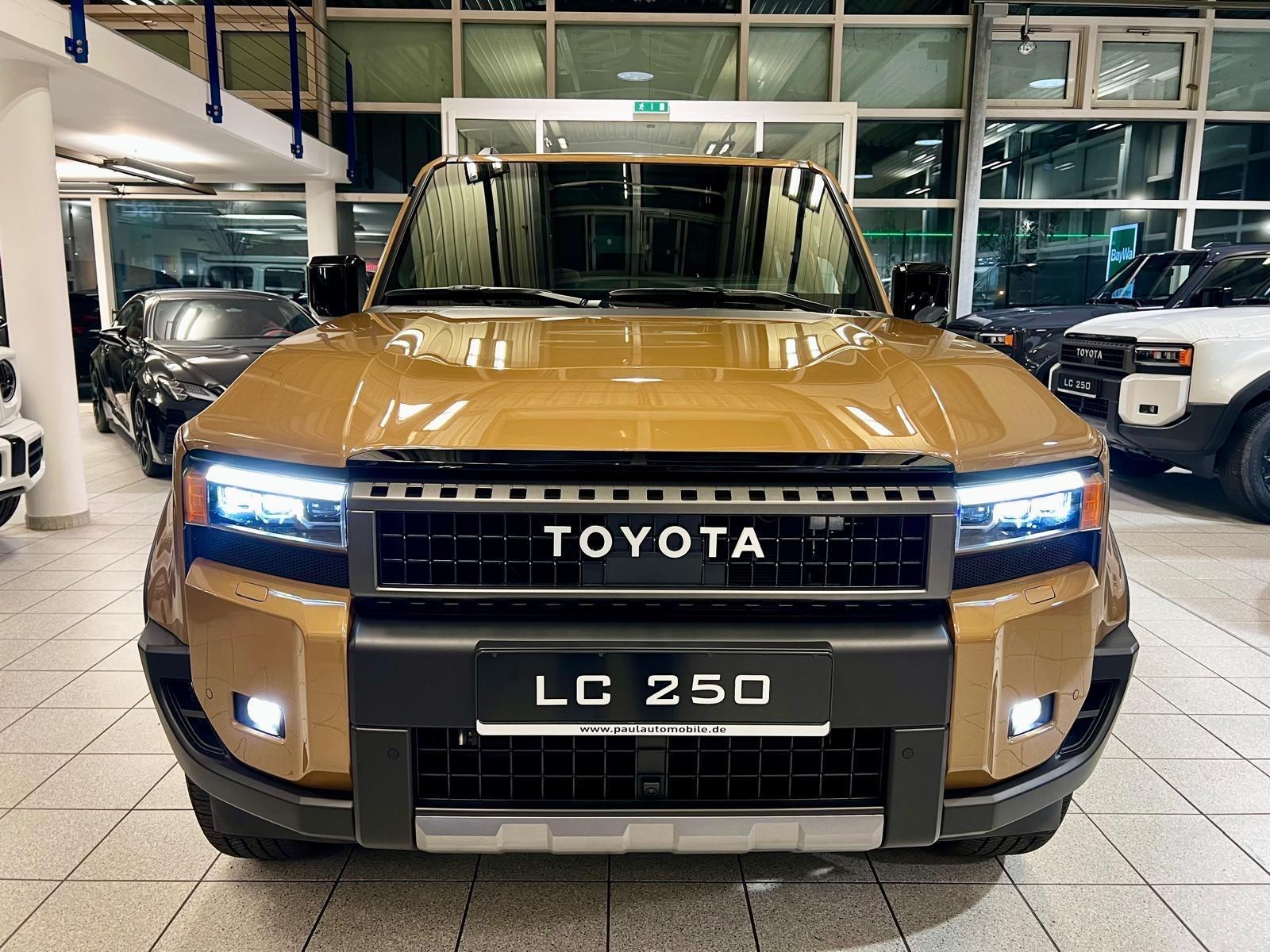 Toyota LC 250 - LOUNGE-MILD HYBRID-PANORAMA-HEAD UP