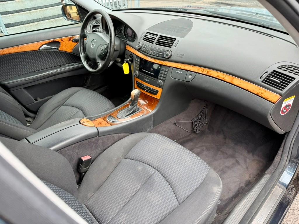Mercedes-Benz E 220 CDI Elegance Automatik