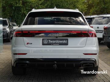 Audi Q8 - 5