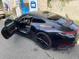 Porsche 911S 992 schwarz Garantie Finanzierung möglich - Porsche 911 Urmodell aus 2020