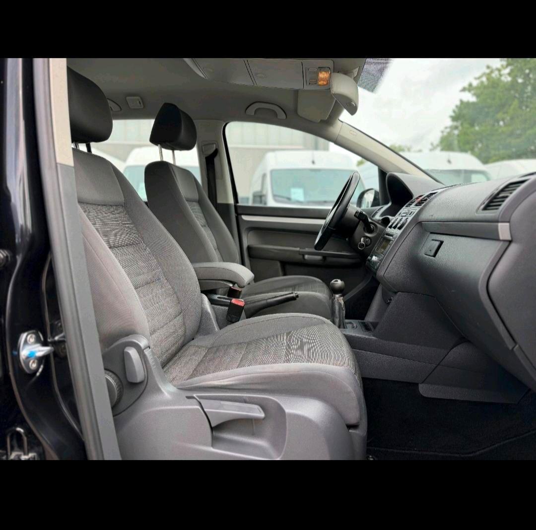 Volkswagen Touran 2006 — photo 9