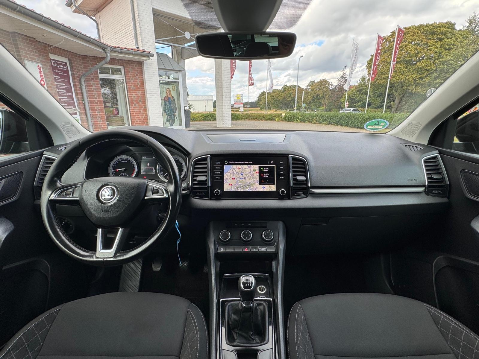 Skoda Karoq 2.0 TDI SCR AMBITION/Navi/ACC/PDC/150PS