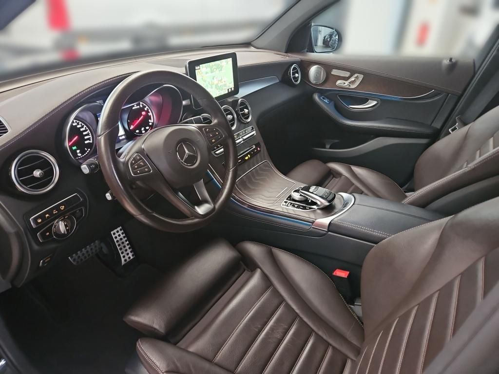 Fahrzeugabbildung Mercedes-Benz AMG GLC 43 4M Coupé ACC SDHZ Totwi. Airmatic SBD
