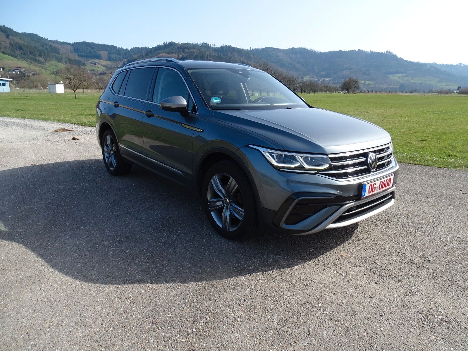 VW Tiguan Allspace Elegance 4Motion  Navi Klima