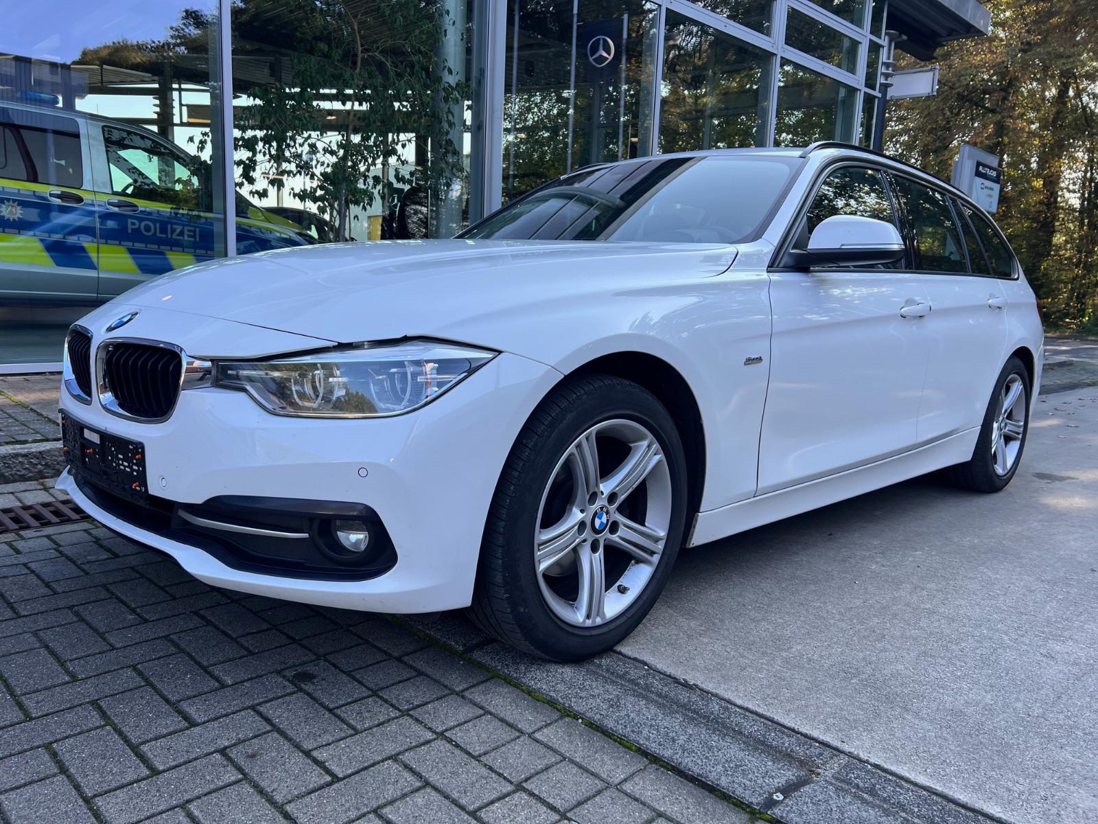 BMW 320