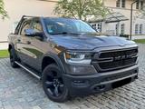 Dodge RAM 1500 Crew Cab 5.7 Hemi 4x4 LPG Prins Laramie - Dodge RAM Gebrauchtwagen in München