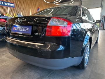 Audi A4  *TÜV 0228*KLIMAAUTOMATIK*SitzHZ*VOLL-LEDER*