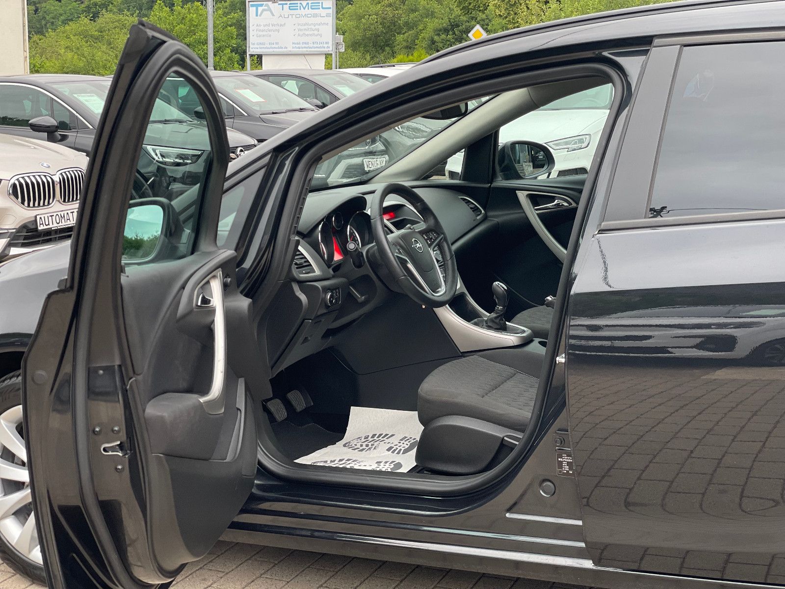 OPEL Astra, 2013, Benzin, 101 PS