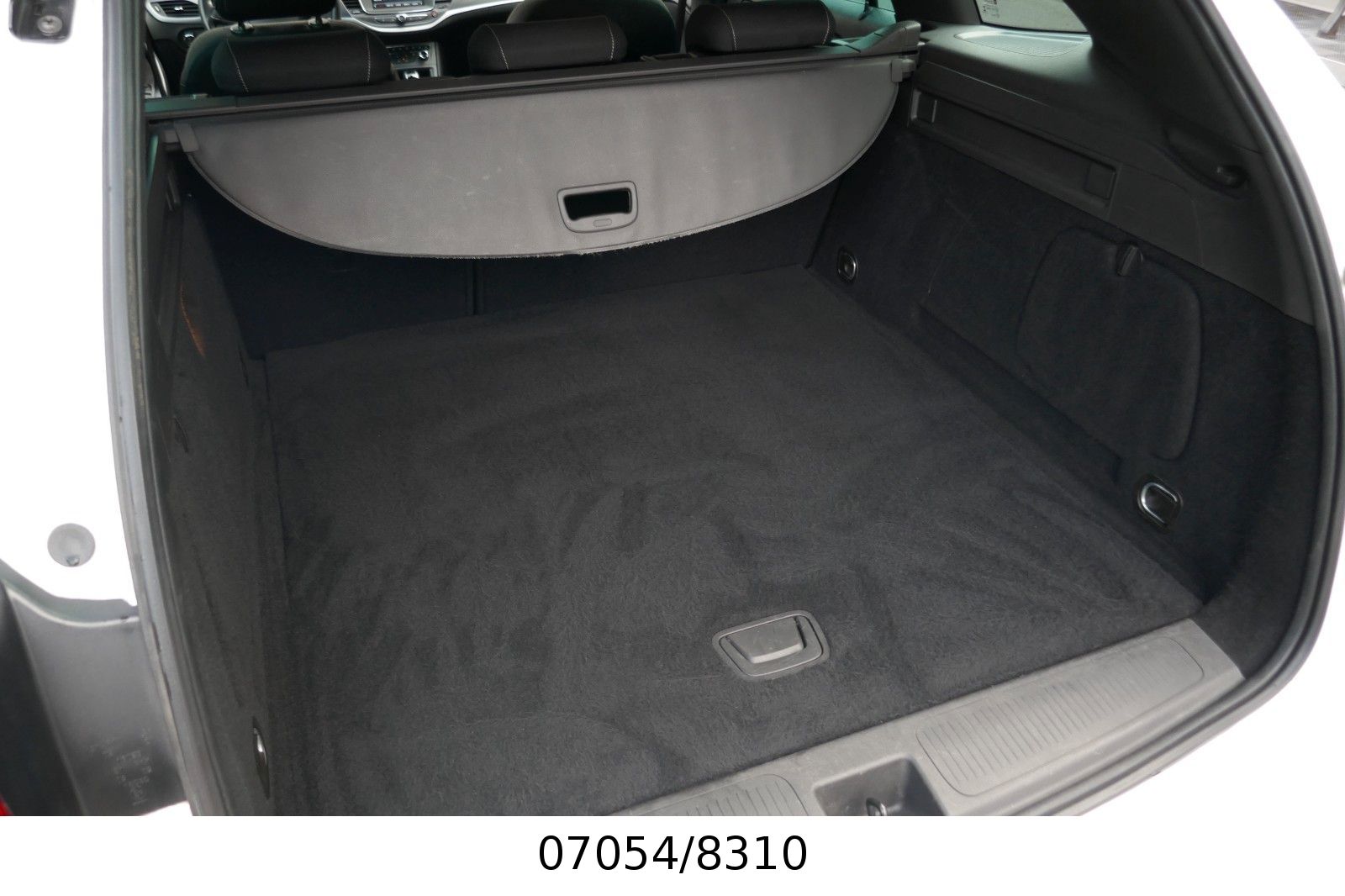 Fahrzeugabbildung Opel Astra K Sports Tourer "Edition"