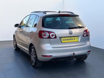 Volkswagen Golf - 5