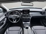 Mercedes-Benz C 180 Business Plus, Avantgarde*Navi*LED Scheinw - Mercedes-Benz C 180 Gebrauchtwagen in Frankfurt