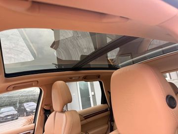 Porsche Cayenne - 10