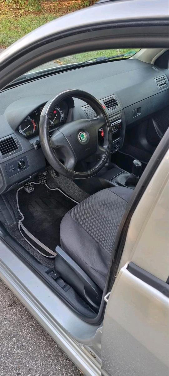 Skoda Fabia 2005 — photo 10