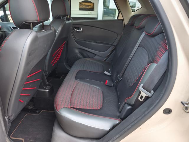 Renault Captur Helly Hansen*Autom*Navi*Kamera*PDC*SHZ*