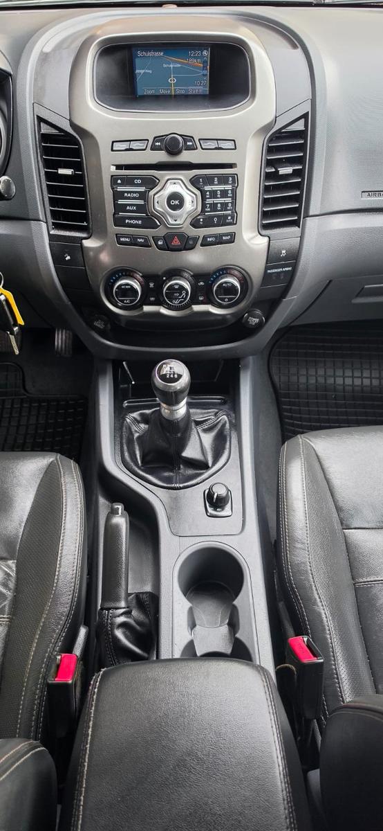 Ford Ranger Limited 3.2 TDCI 200ch - TVA Récupérable - Attelage - Entretien récent - Sièges éléctriques / chauffants