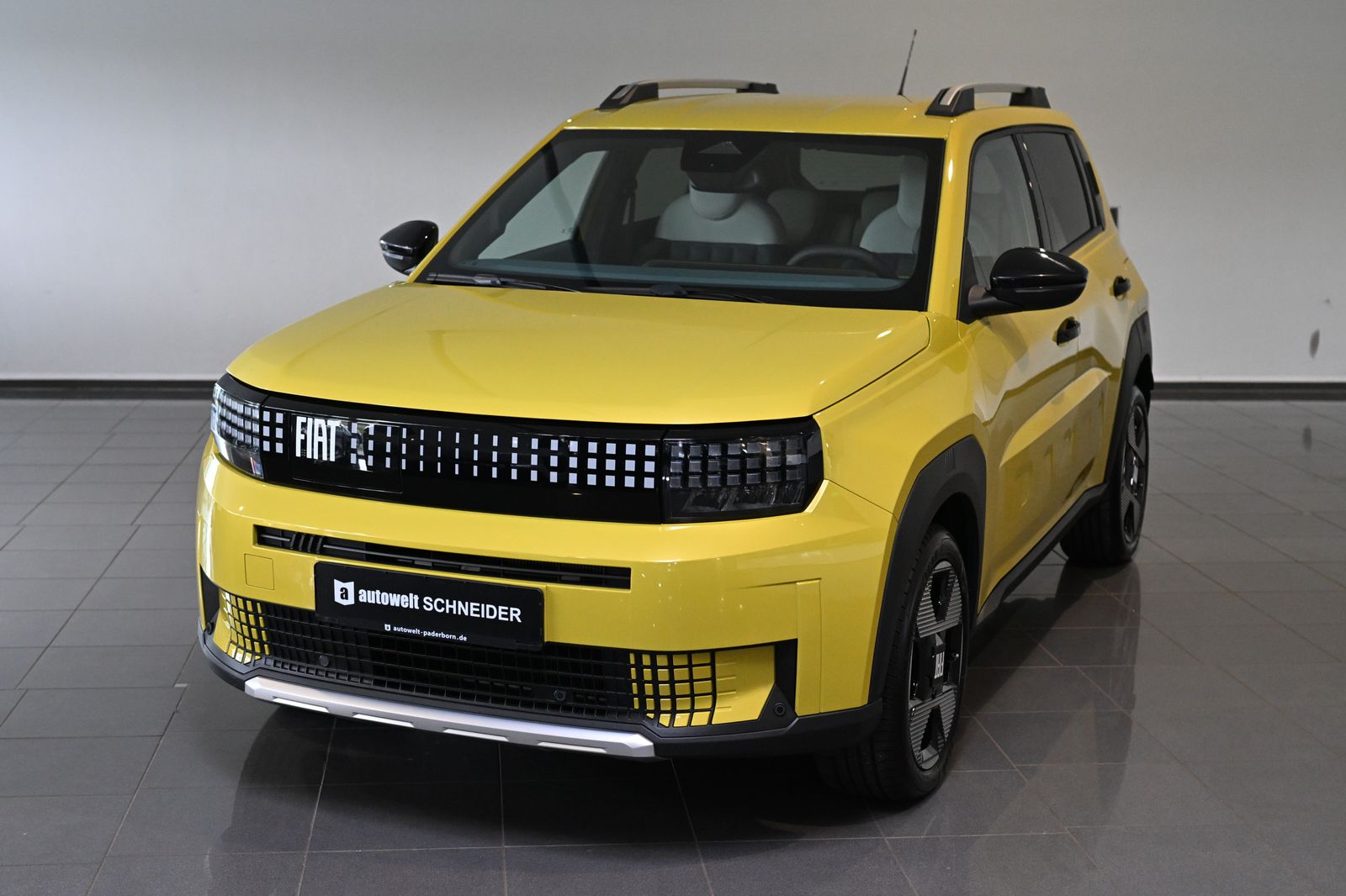 Fiat Grande Panda Elektro La Prima Navigation LED 17"