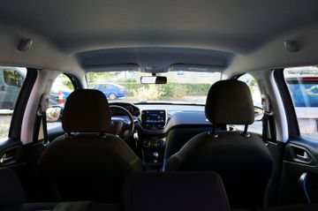 Fahrzeugabbildung Peugeot 2008 Active #Zahnriemen bei 78Tkm erneuert.