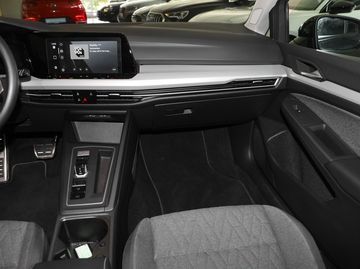 Volkswagen Golf - 5