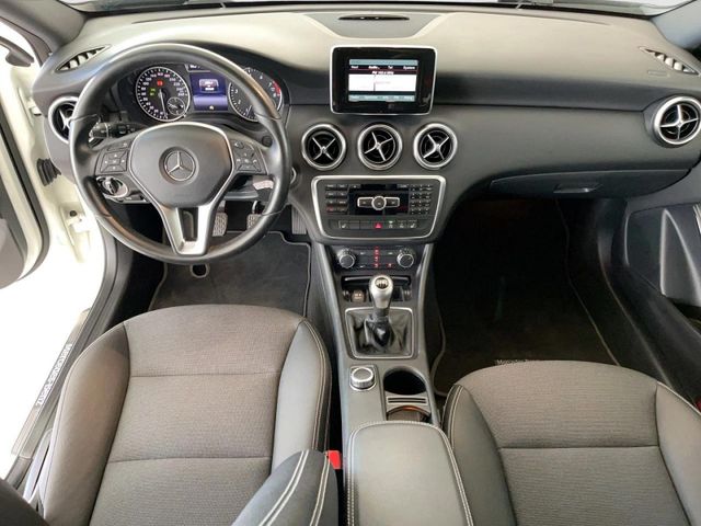 A 180 Bluetooth Navi Klima Einparkhilfe
