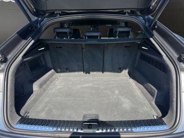 Audi Q8 - 6