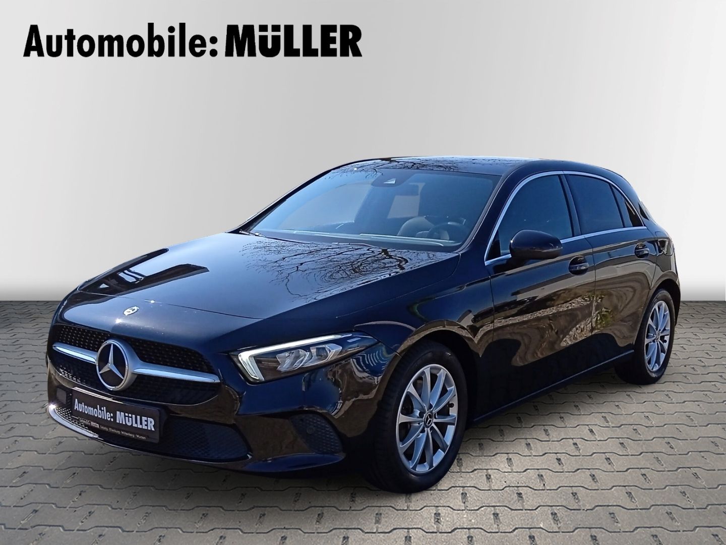 MERCEDES-BENZ A 220 Progressive Aut. NAVI+LED+TEMPOMAT+KAMERA+