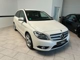 Mercedes-Benz B 180 BlueEFFICIENCY Klima*Sitzheiz.*AHK*1.Hand - Mercedes-Benz B 180: Blueefficiency