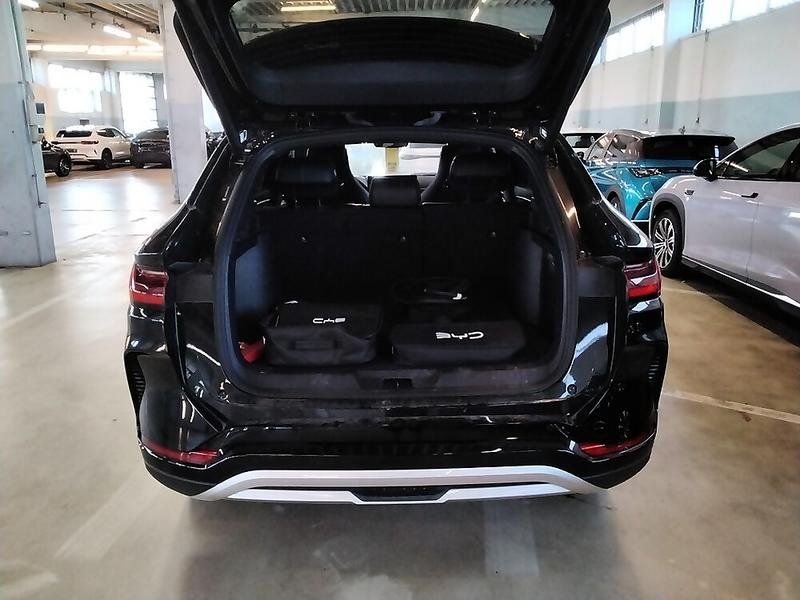 BYD SEAL U