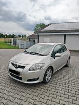 Toyota Auris 2.2 D-CAT TÜV 09/2025 Diesel ... - Toyota Auris Gebrauchtwagen in Frankfurt