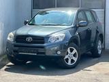 Toyota RAV 4*4x4*TEMPO*KLIMA*AHK*ALLWETTER*TÜV - gebrauchte Toyota RAV 4 aus dem Jahr 2007