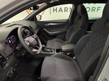 Fahrzeugbestand 13 Skoda Karoq Sportline 1.5 Matrix+AHK+Panodach+Kamera