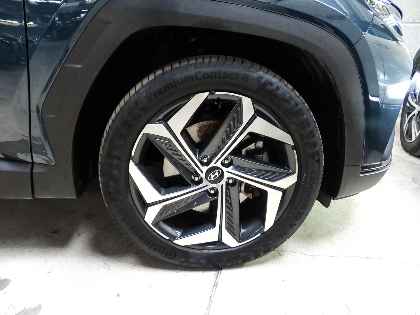 Hyundai Tucson Prime Mild-Hybrid 4WD El. Panodach Navi L imagem 3