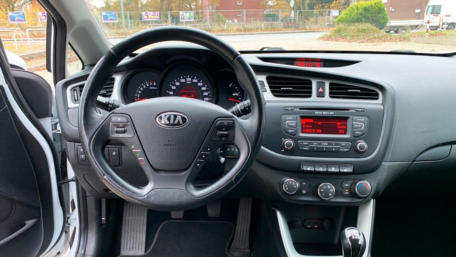 Kia ProCeed 1.6 GDI - TÜV NEU!, PDC, KLIMA, AHK,
