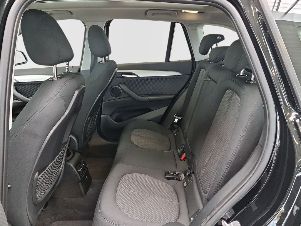 BMW X1 xDrive20d Advantage LED Pano Navi Shz. CD uvm