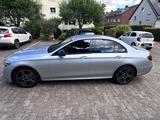 Mercedes-Benz E 200 Autom. - - Mercedes-Benz E 200 in Hamm