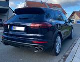 Porsche Cayenne S Blackline-Luft-Pano-Lenkradh.-Deutsch! - Porsche in Nürnberg
