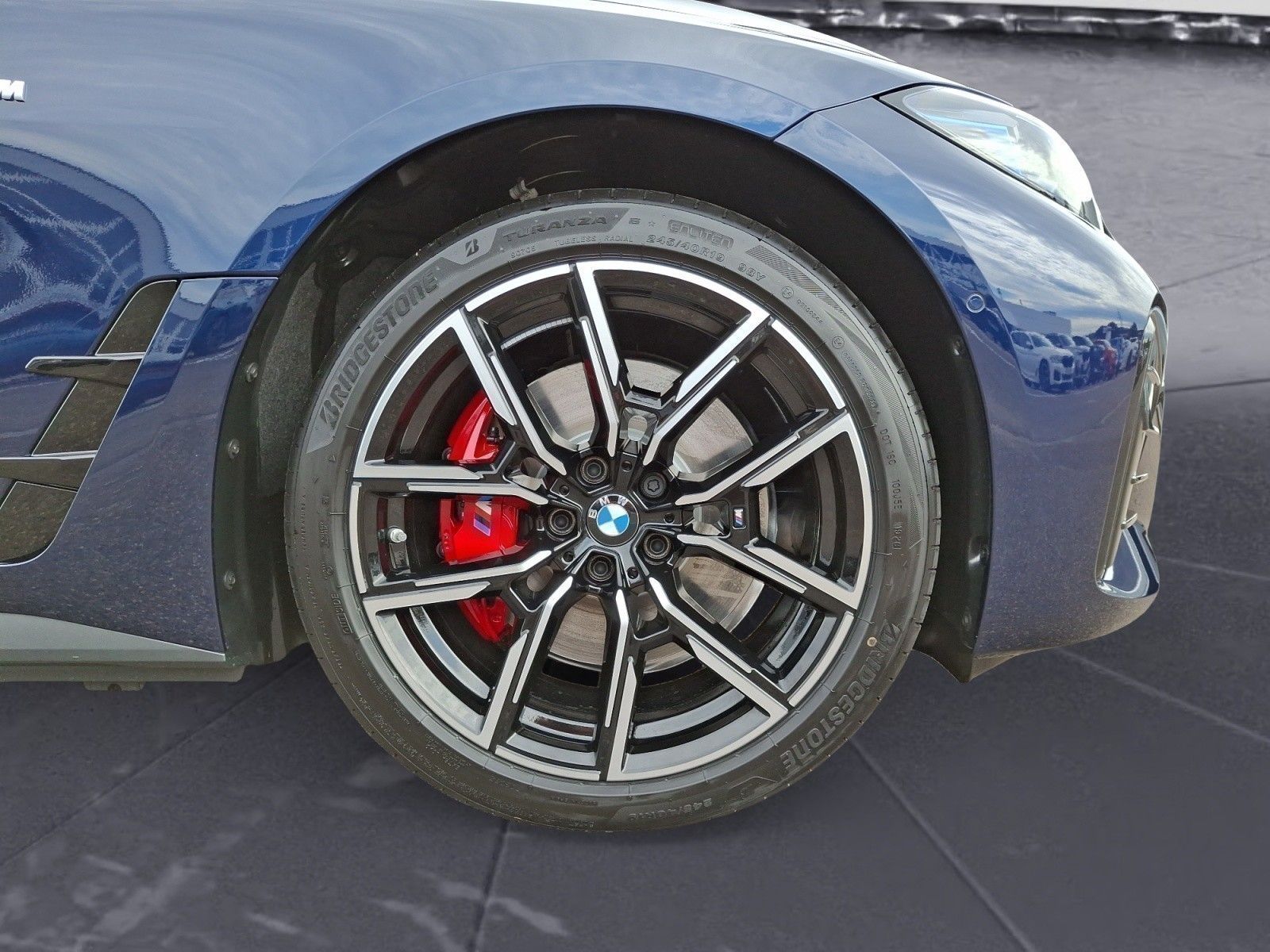 BMW i4 - Bild 12