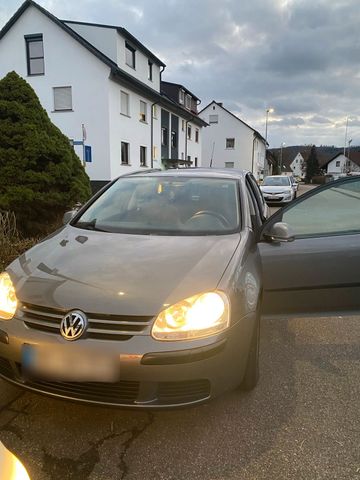 Volkswagen Golf 1.4 top Zustand