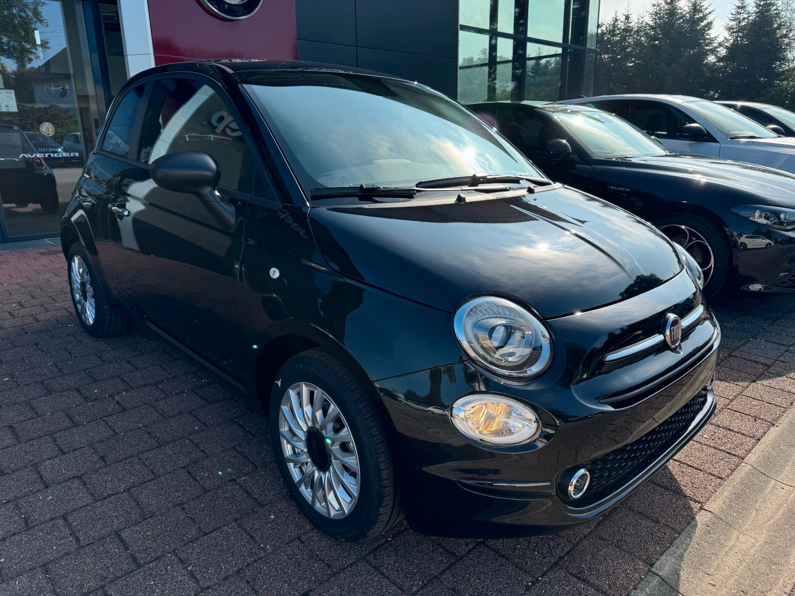 Fahrzeugabbildung Fiat 500 Hatchback MY23 1.0 GSE /Carplay /Tempomat