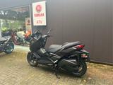 Yamaha XMAX 300 Tech MAX+ My25  5Jahre Garantie - Yamaha XMax 300 Tech Max